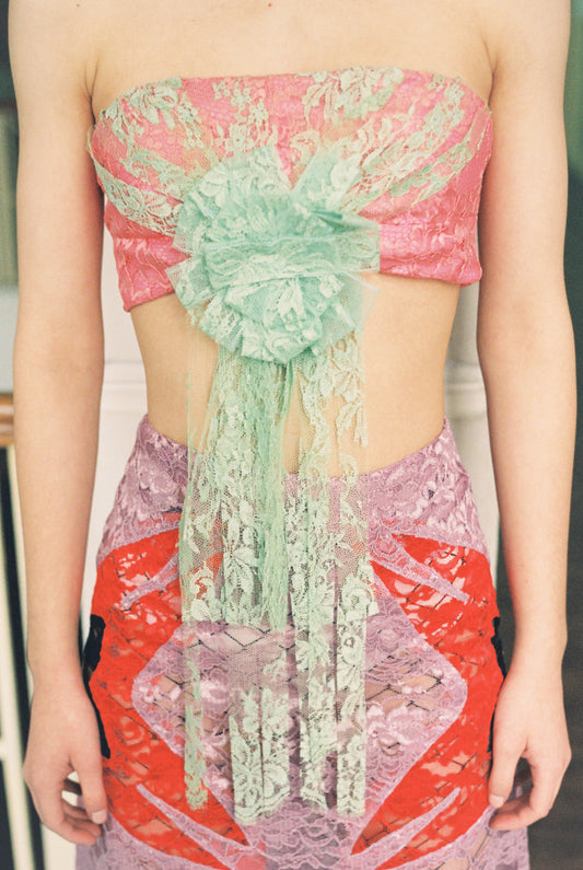 AW23 Strapless Lace Top