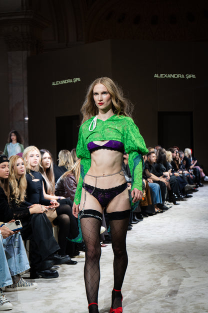 Hooded Short Medieval Zip UP