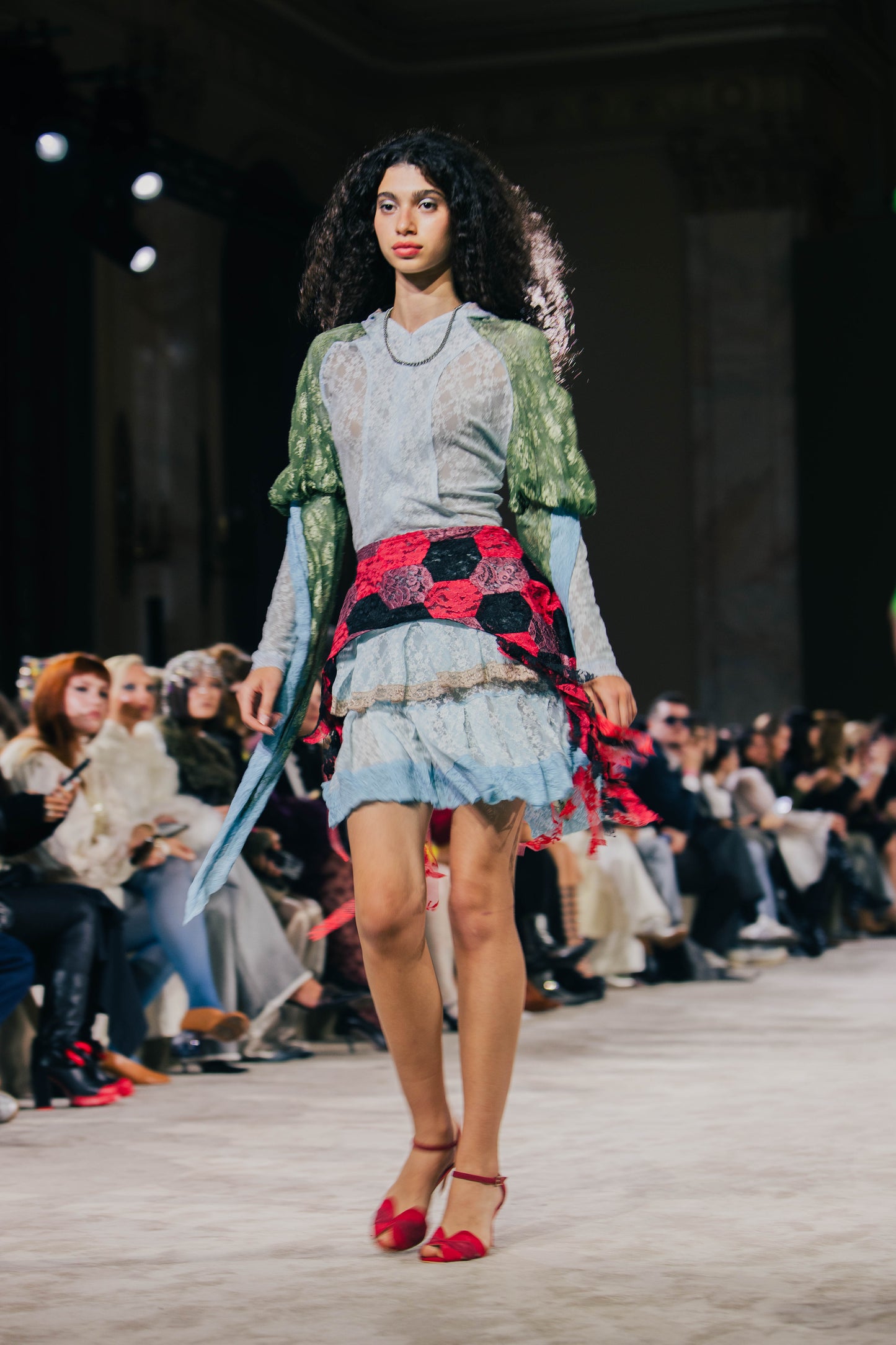 Hexagon Confetti Lace Girdle "Brâu"