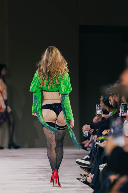 Hooded Short Medieval Zip UP