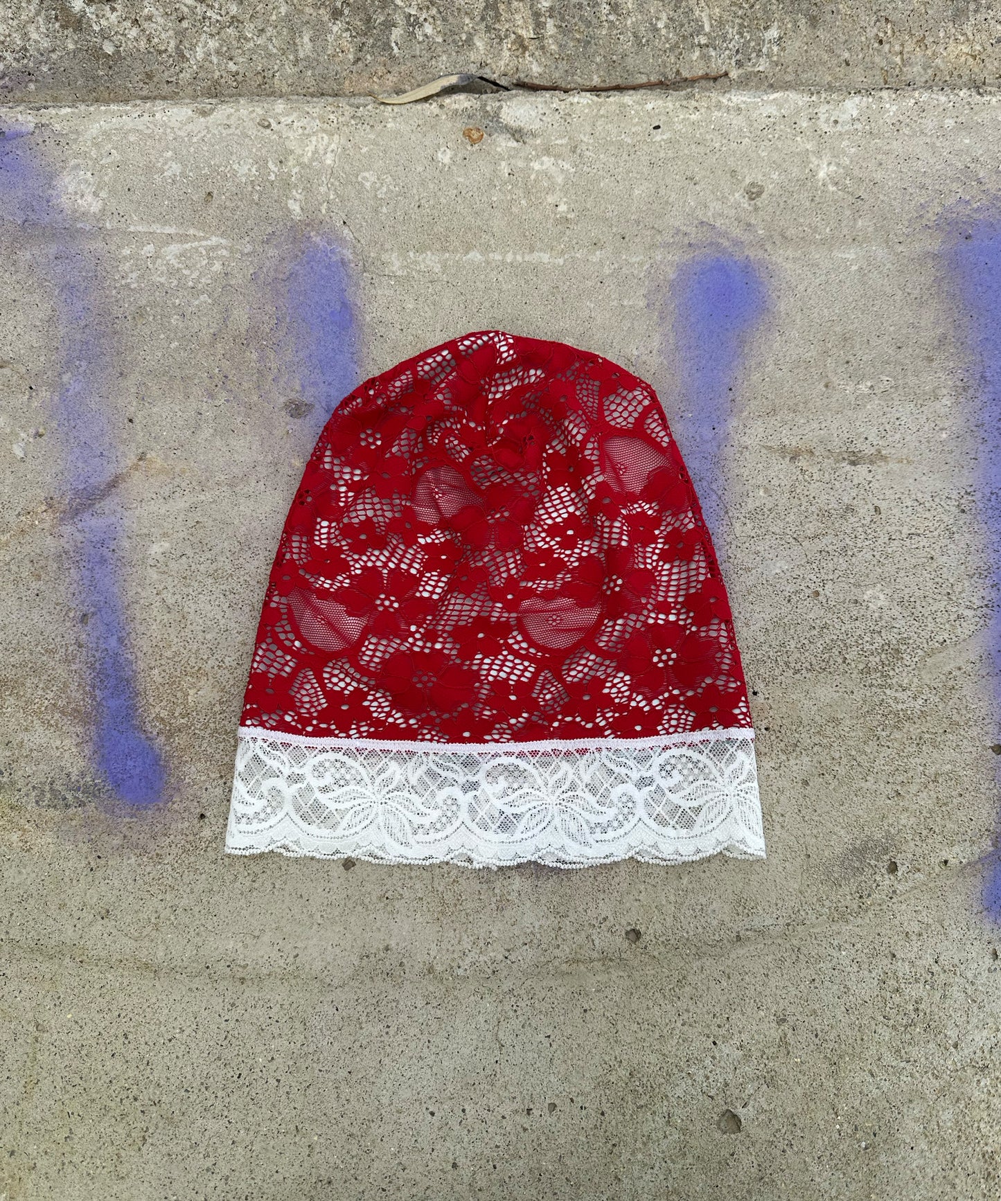 Santa Claus Lace Beanie - Limited Edition Holiday Red & Ice Blue