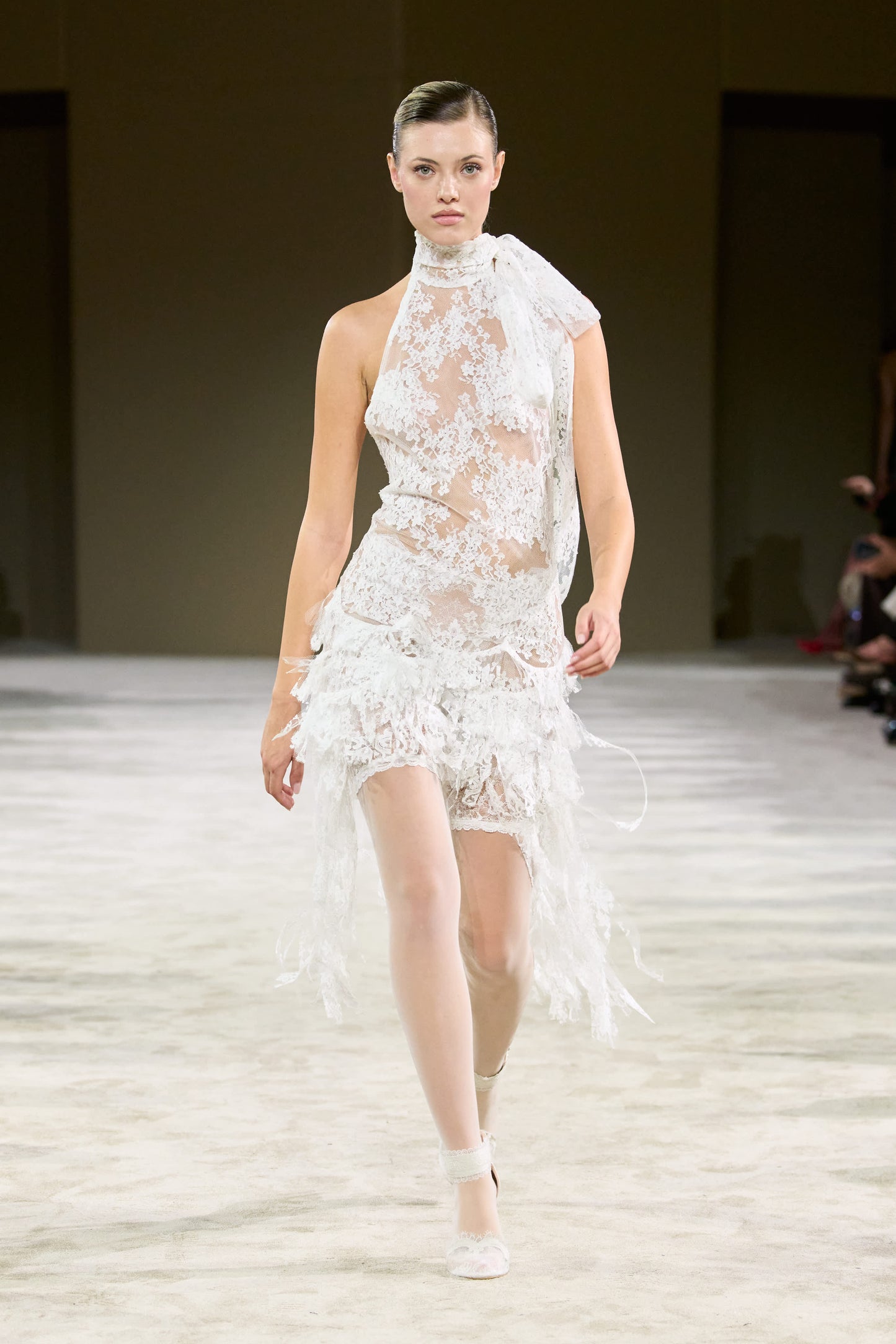 Halter-neck Solstiss Lace Bridal Dress