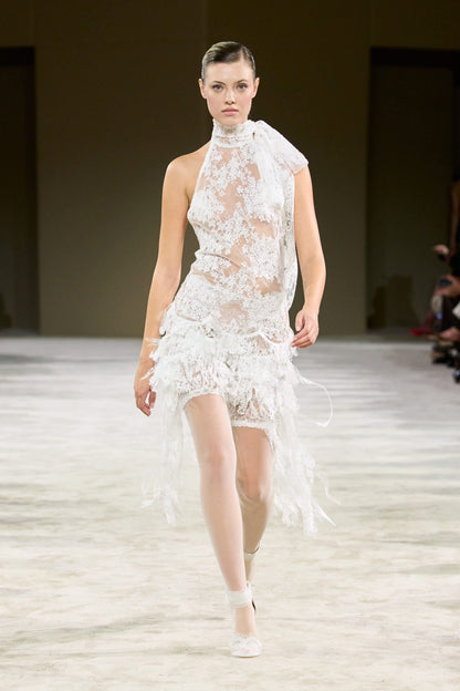 Halter-neck Solstiss Lace Bridal Dress